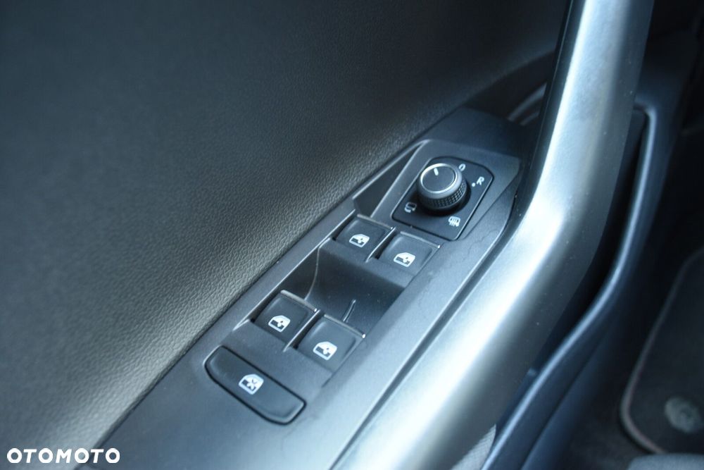 Volkswagen Polo 2.0 TSI GTI DSG - 26