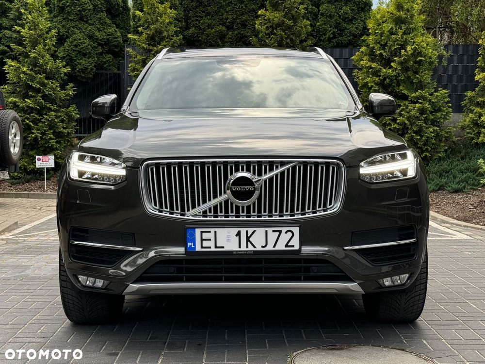 Volvo XC 90 D5 AWD Geartronic Inscription - 4