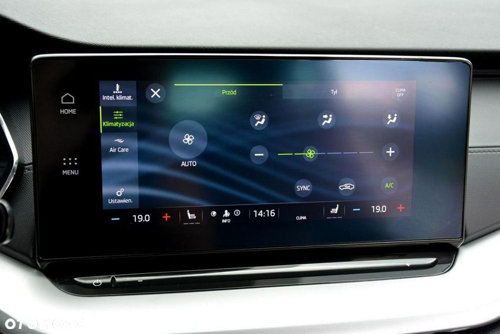 Skoda Octavia 2.0 TDI Selection DSG - 30