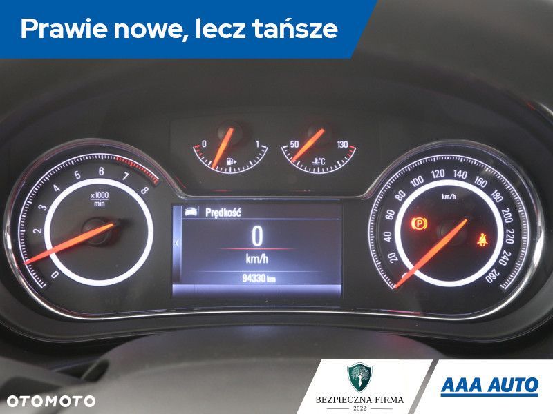 Opel Insignia - 12