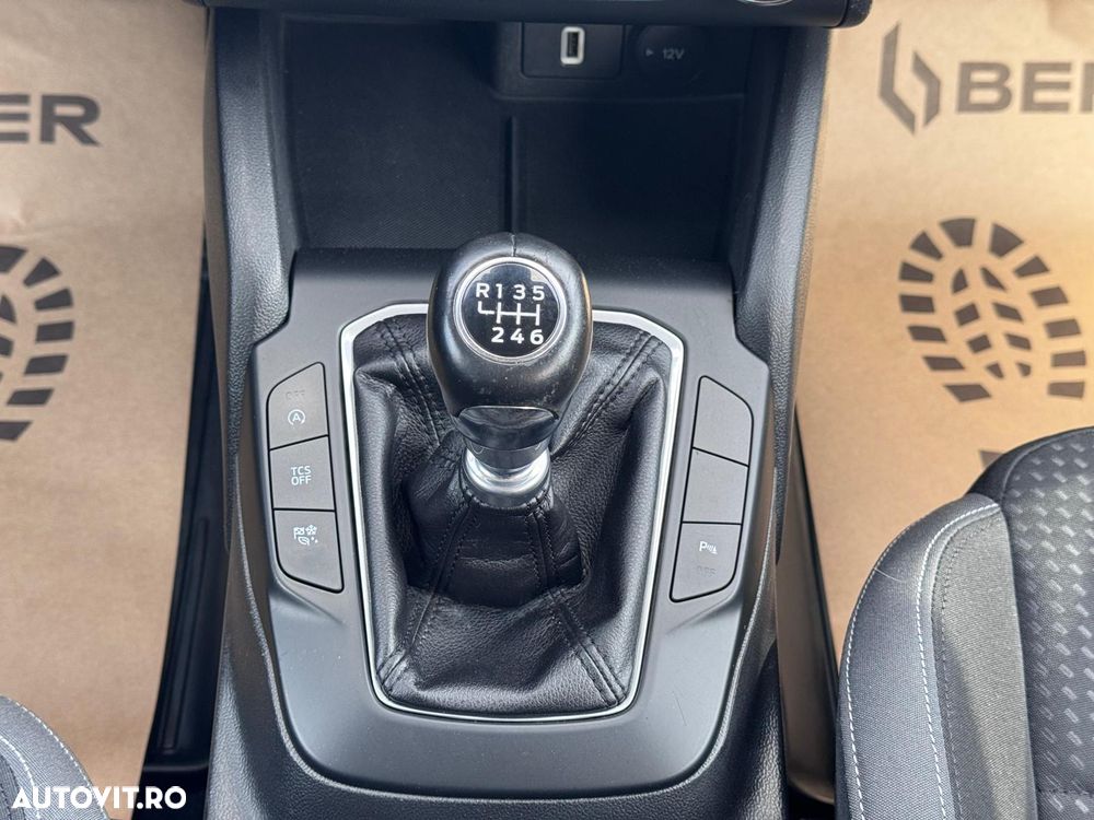 Ford Focus 1.5 EcoBlue Start-Stopp-System COOL&CONNECT - 16