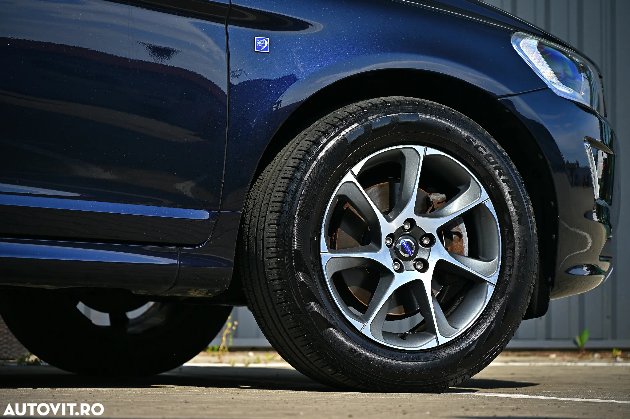 Volvo XC 60 D4 AWD Geartronic Ocean Race - 40