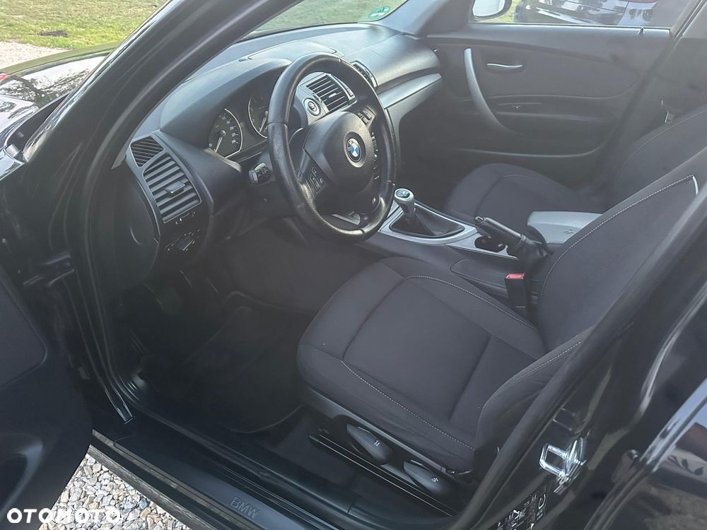 BMW Seria 1 116i - 5