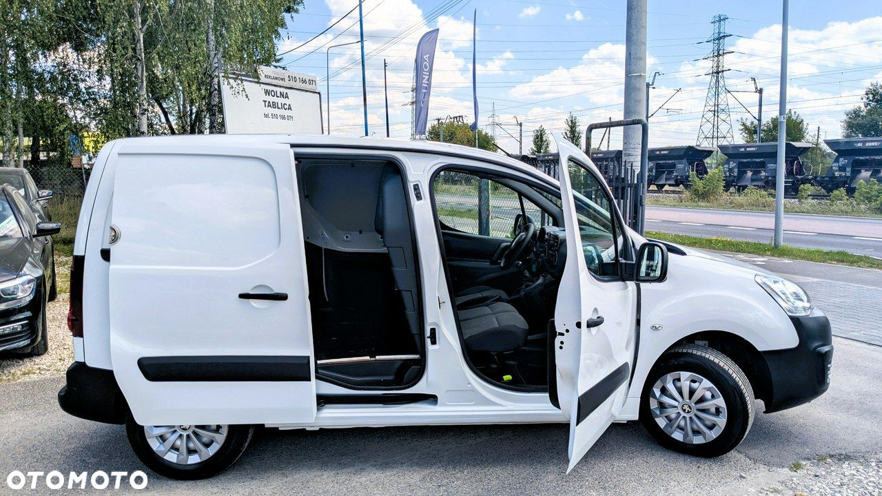 Peugeot Partner - 11