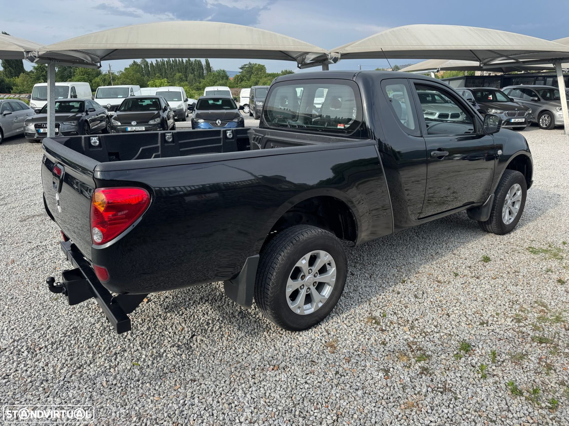 Mitsubishi L200 2.5 DI-D Club Intense 4WD - 6