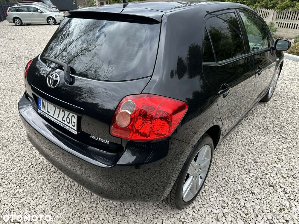 Toyota Auris 1.6 VVT-i Premium - 6
