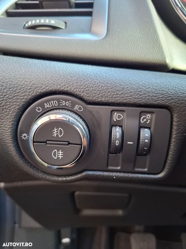 Opel Astra 1.6 CDTI DPF ecoFLEX Start/Stop Edition - 8