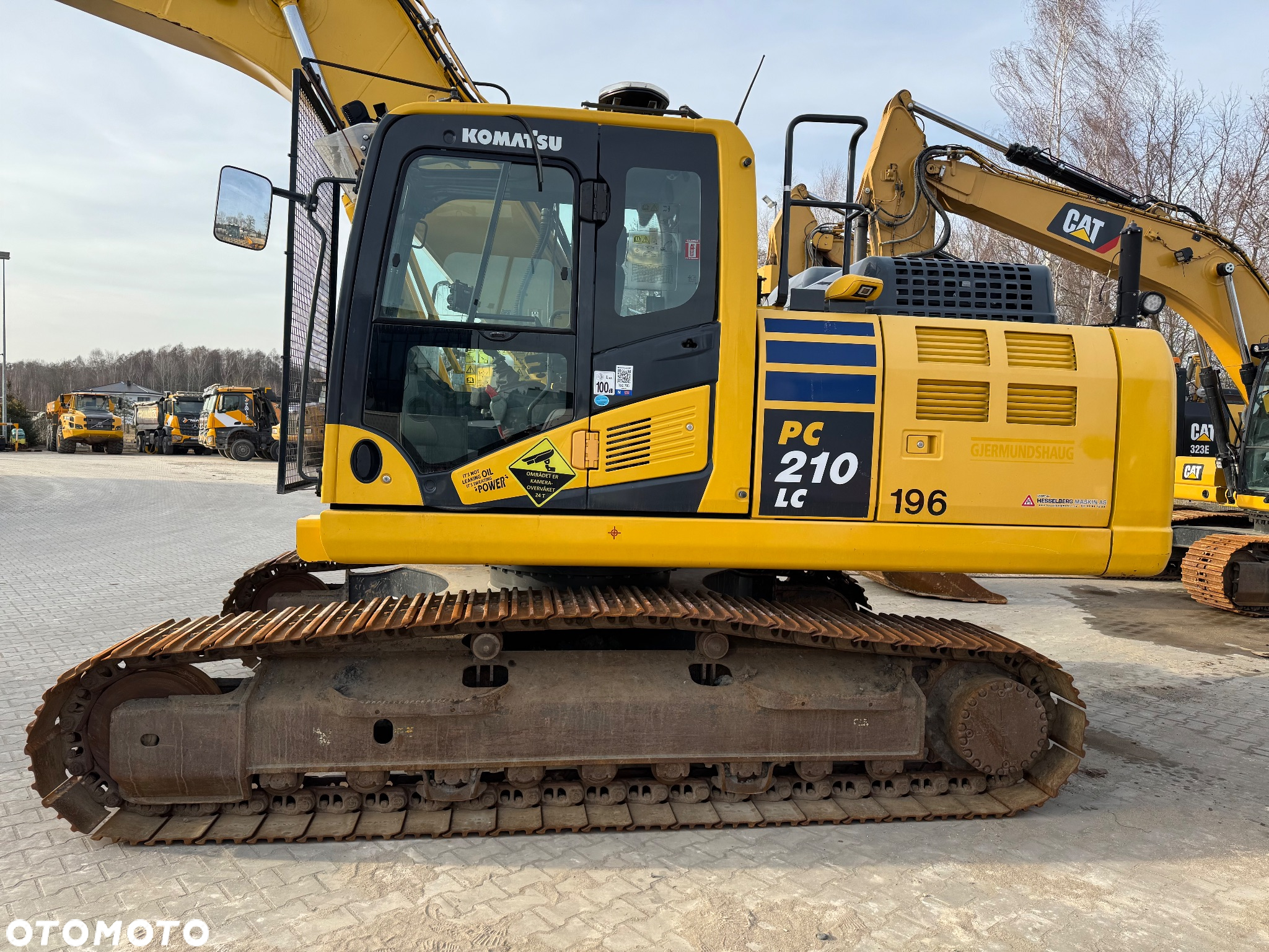 Komatsu PC210 LC-11 23 TONY - 2