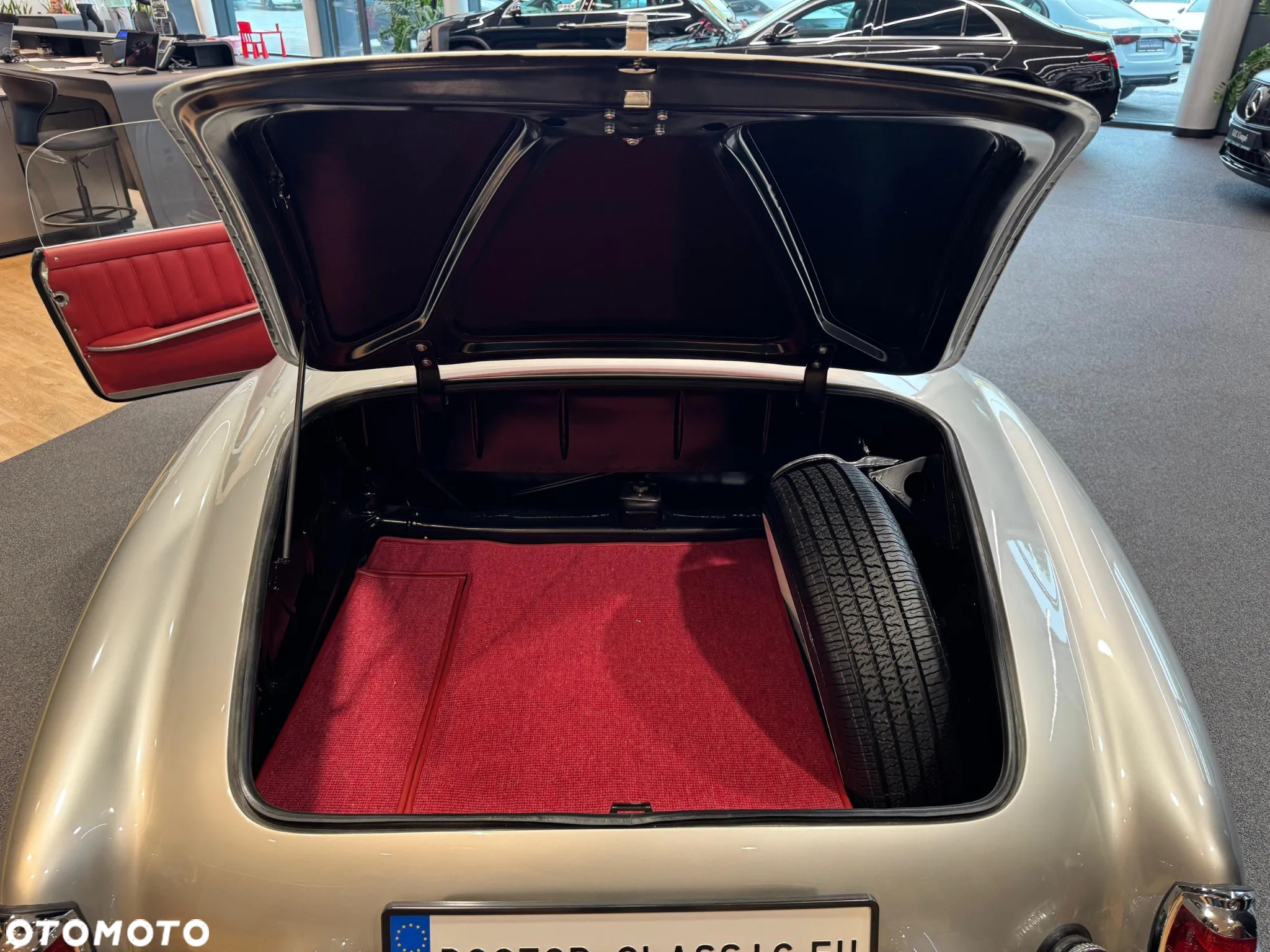Mercedes-Benz SL - 11