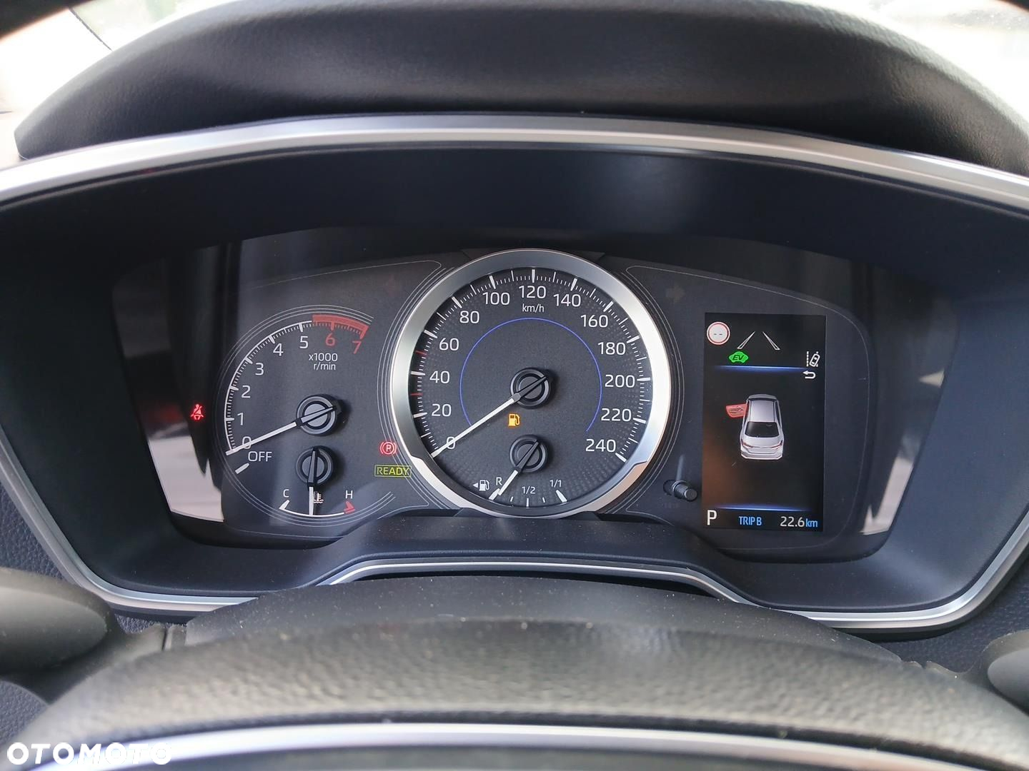 Toyota Corolla 1.8 Hybrid Comfort - 26