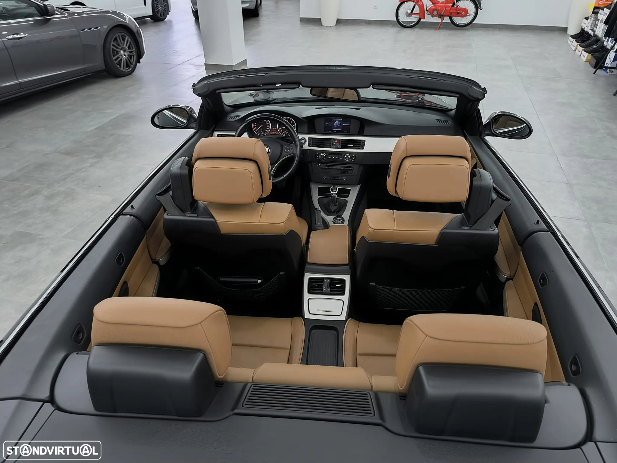 BMW 320 i Cabrio - 29