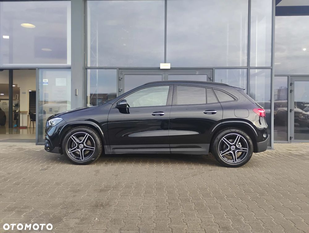 Mercedes-Benz GLA 200 mHEV AMG Line 7G-DCT - 8