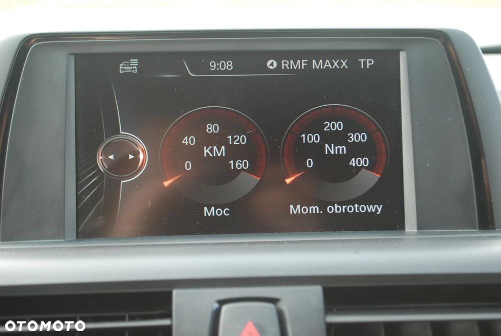 BMW Seria 1 118d Sport Line - 34