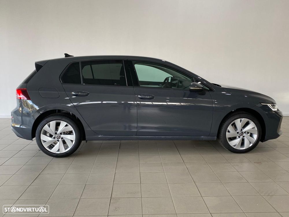 VW Golf 1.5 eTSI Urban DSG - 8