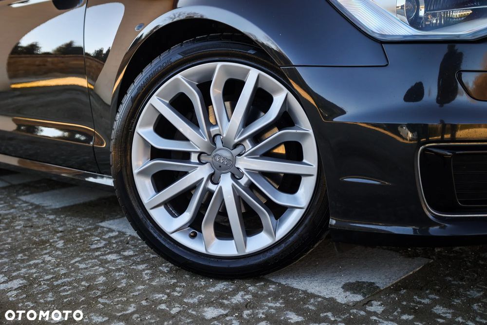 Audi A6 Avant 2.0 TDI Ultra DPF S tronic - 3