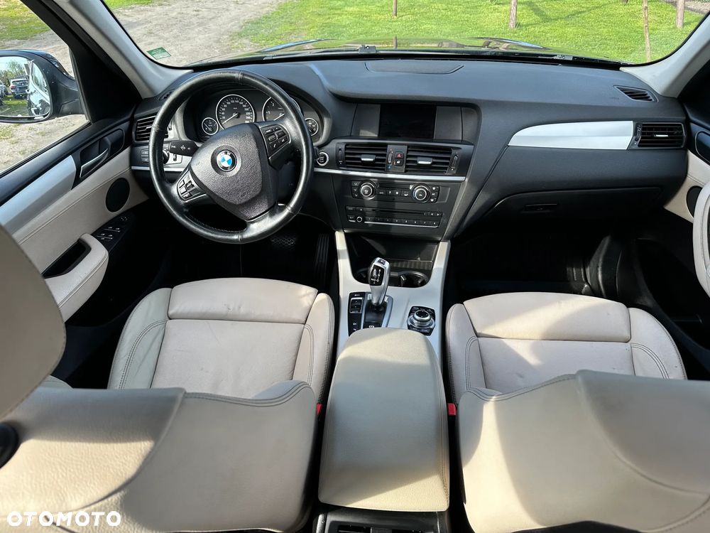 BMW X3 xDrive20d - 17