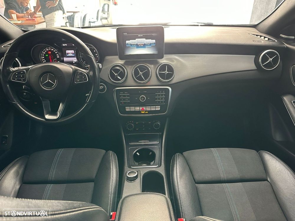 Mercedes-Benz CLA 220 d Shooting Brake Urban Aut. - 13