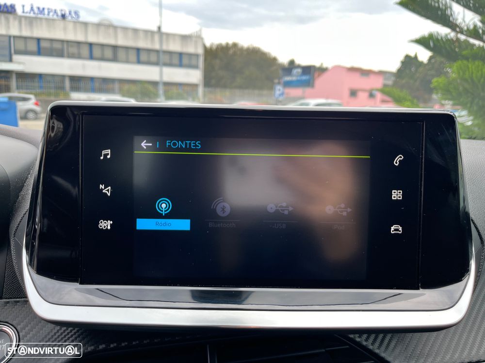 Peugeot e-208 50 kWh Allure Pack - 44