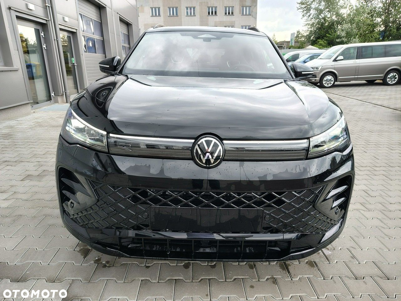 Volkswagen Tiguan 1.5 eHybrid PHEV R-Line Plus DSG - 3