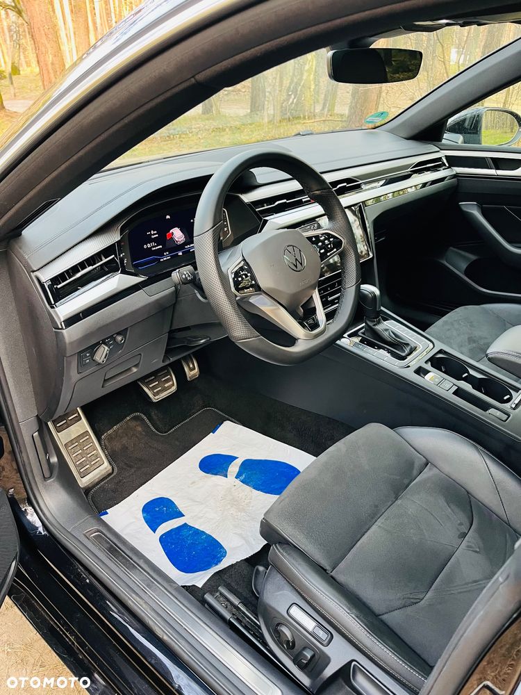Volkswagen Arteon 2.0 TDI SCR 4Motion DSG R-Line - 16