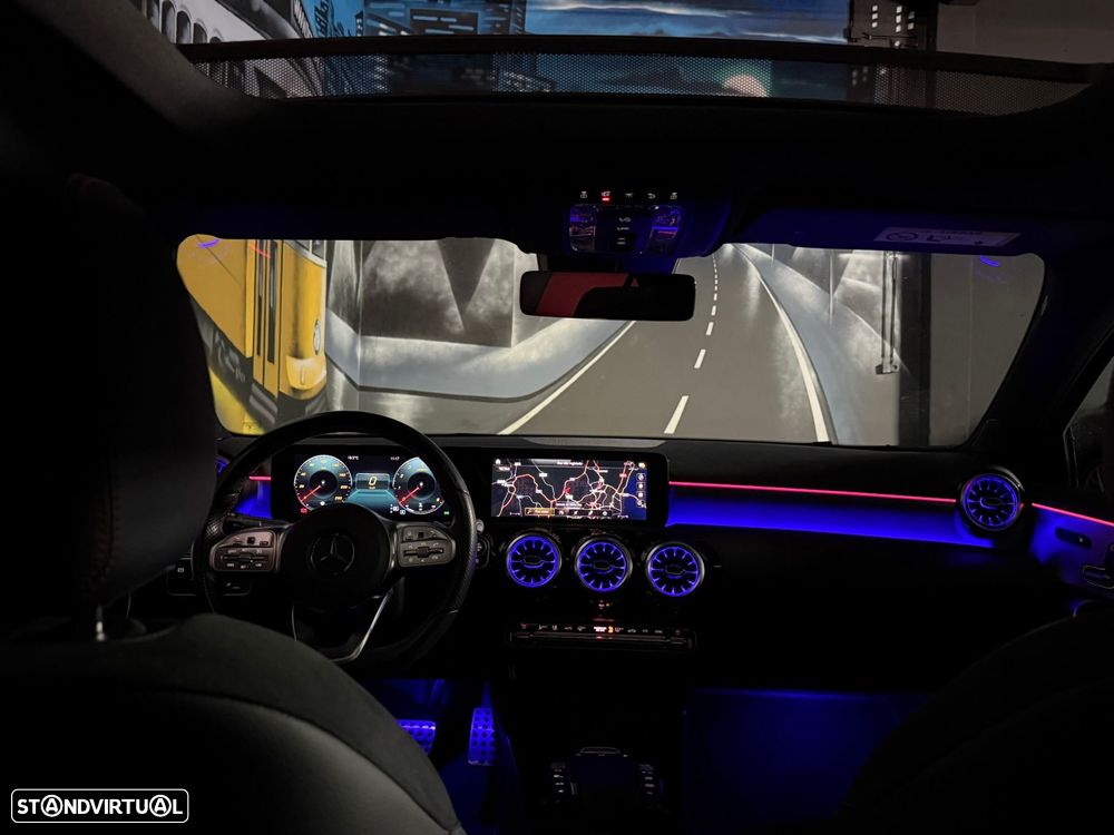 Mercedes-Benz A 180 Limousine 7G-DCT AMG Line - 16