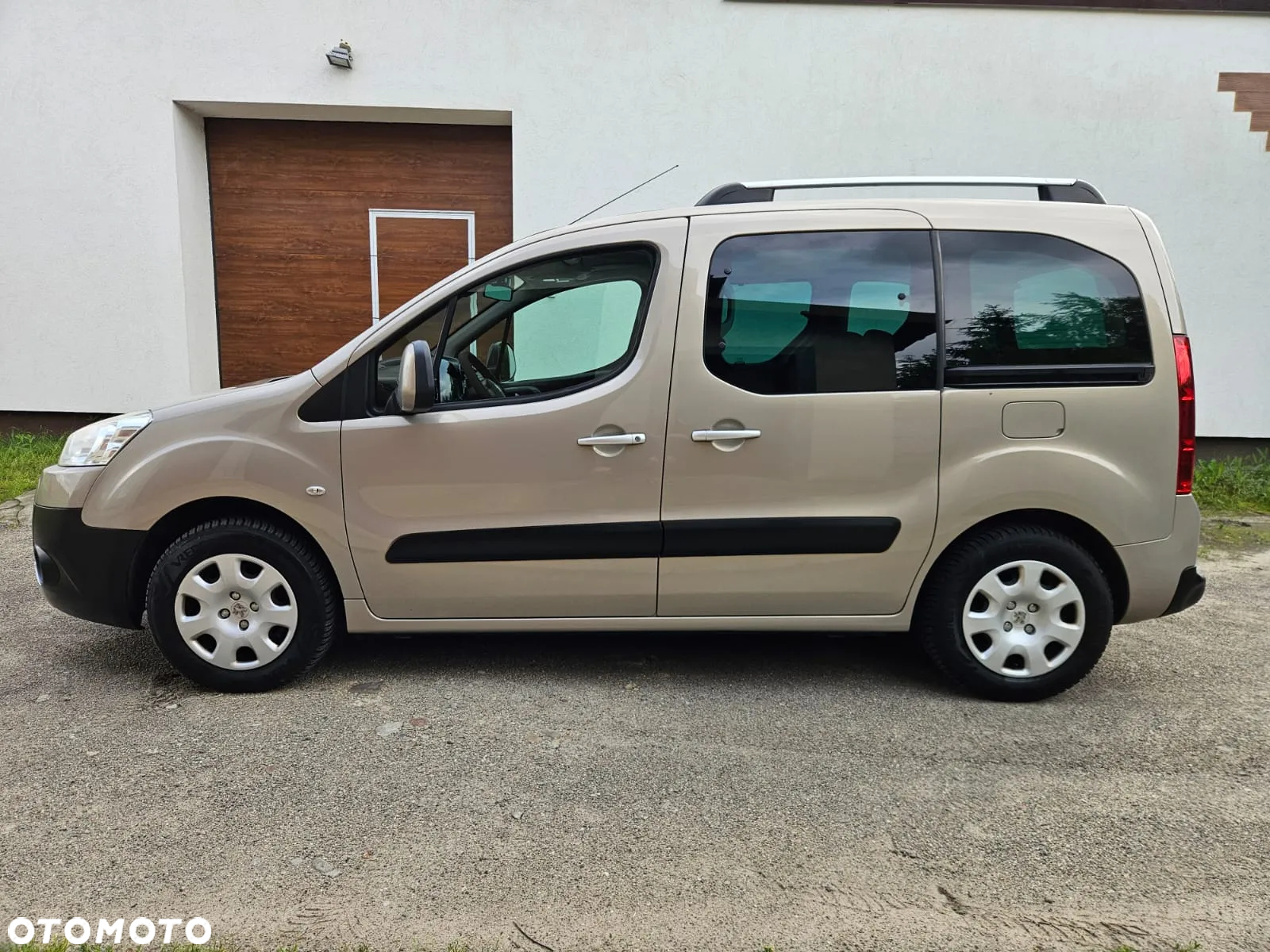 Peugeot Partner Tepee 90 Family - 3