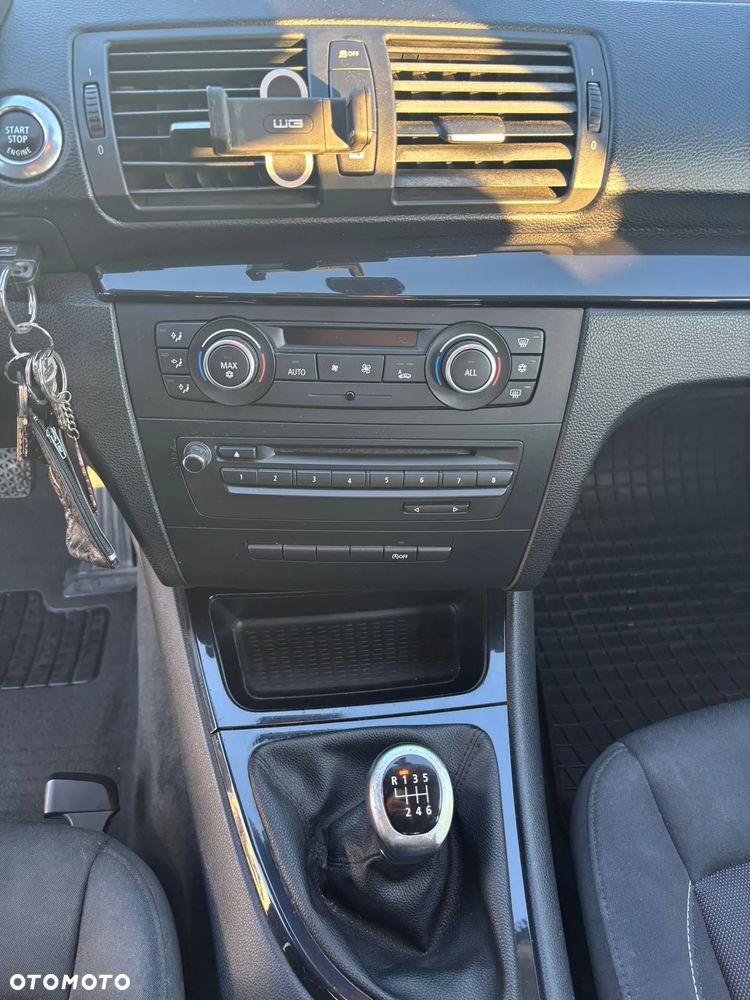 BMW Seria 1 116d - 18
