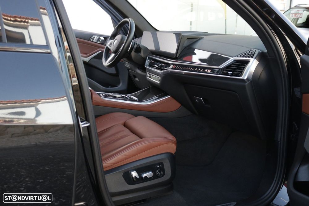 BMW X5 50 e xDrive Pack M Desportivo Pro - 29