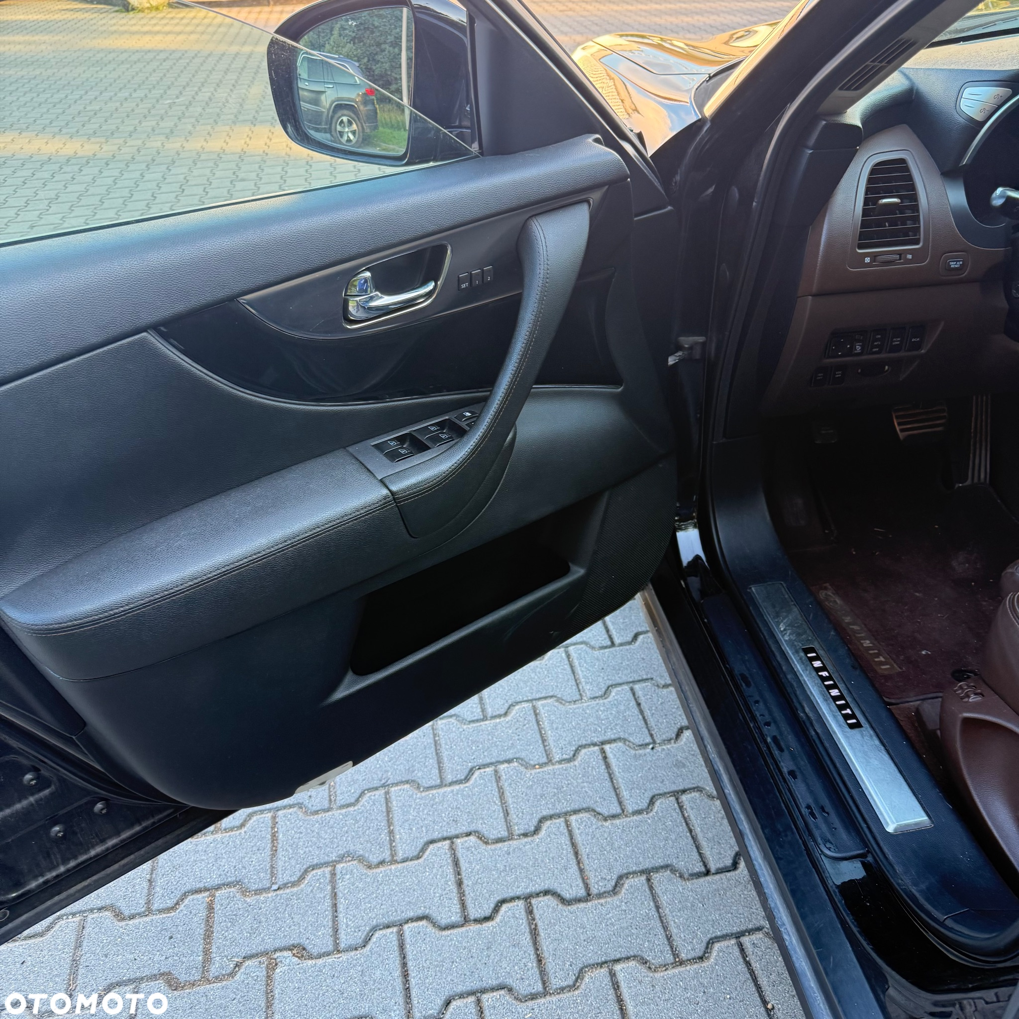 Infiniti FX FX50 S Premium - 34