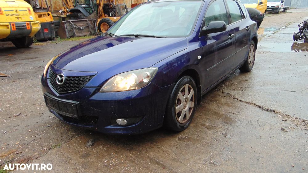 Capota Mazda 3 an 2006,1.3 benzina - 1