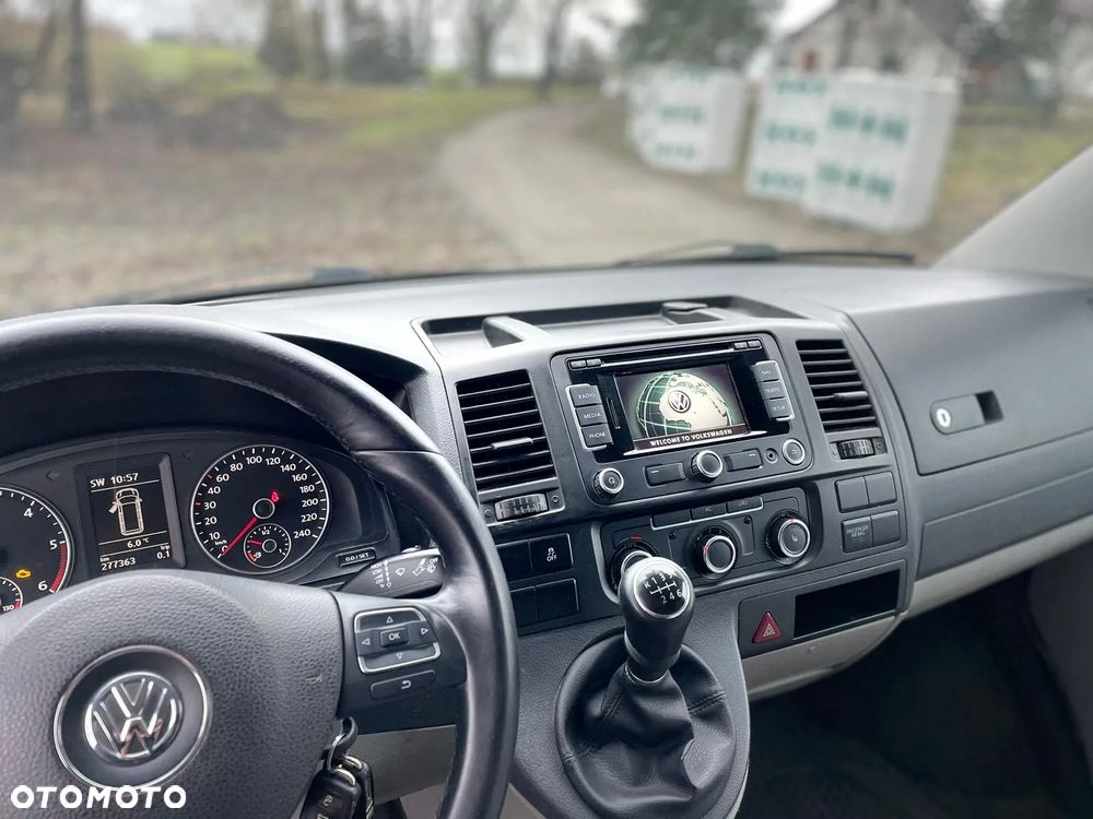 Volkswagen Transporter - 16