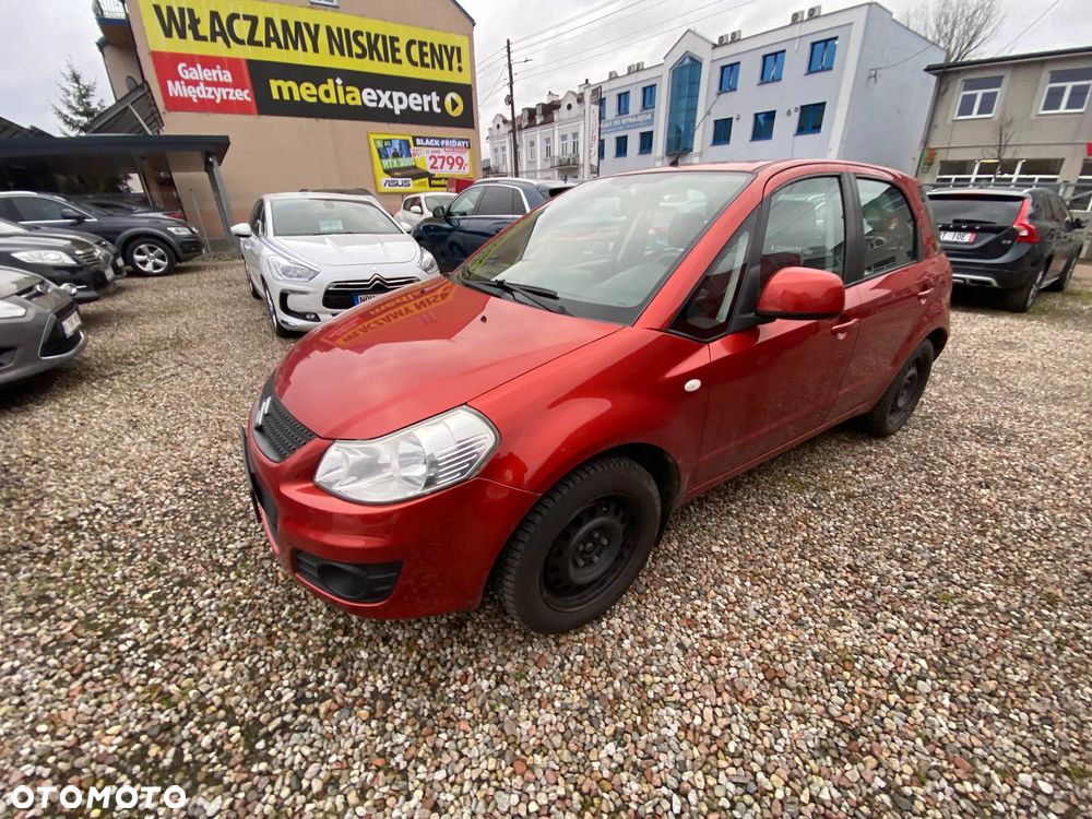 Suzuki SX4 1.5 Comfort - 10