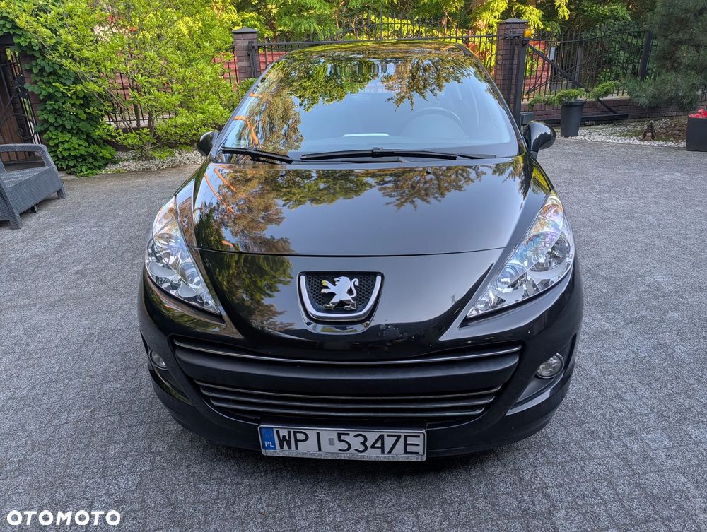 Peugeot 207 1.4 - 5