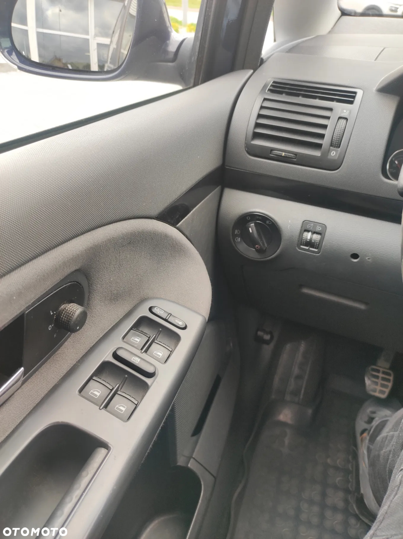 Volkswagen Sharan - 19