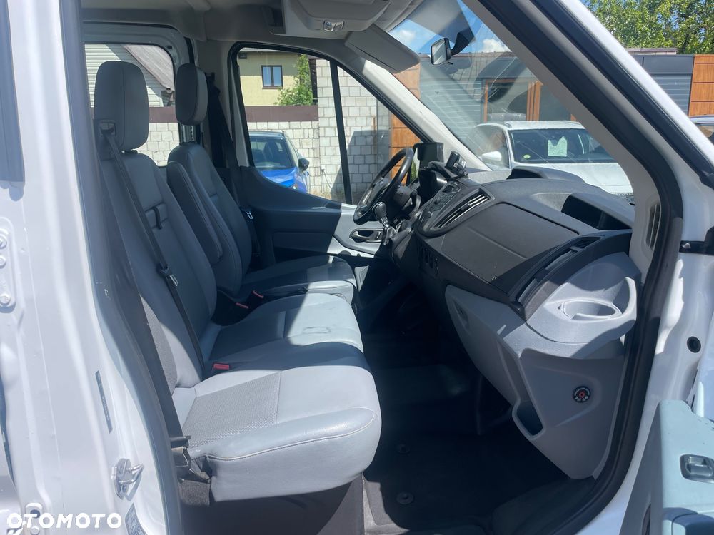 Ford Transit - 21