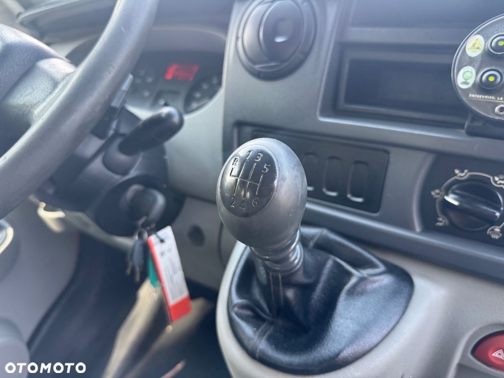 Renault Master Wywrotka brygadowka 7 osób doka  2008. 2.5DCi  Kiper I wł. Wywrot - 25