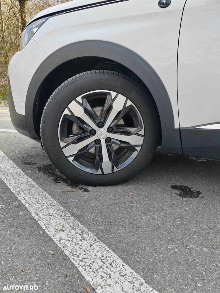 Peugeot 3008 PureTech 130 Stop & Start GPF EAT8 Crossway - 40