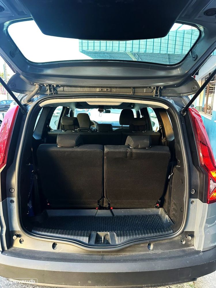 Dacia Jogger 1.0 TCe Comfort 7L - 6
