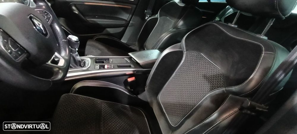 Renault Mégane 1.3 TCe Intens - 8