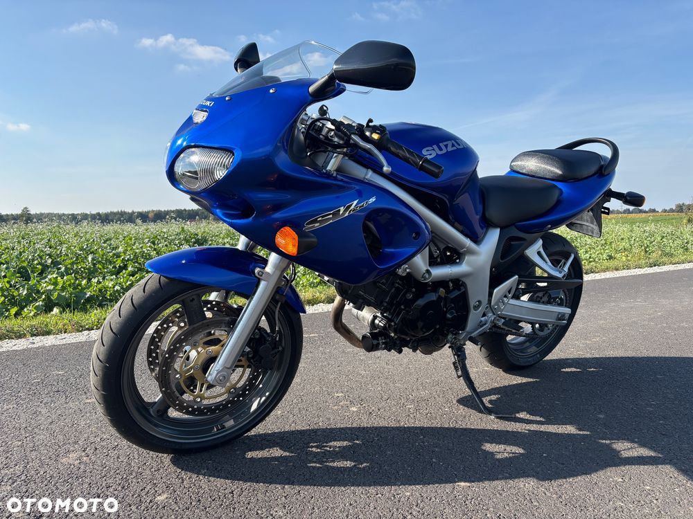 Suzuki SV