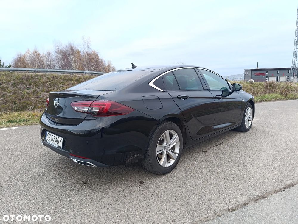 Opel Insignia 2.0 CDTI Elegance S&S - 3