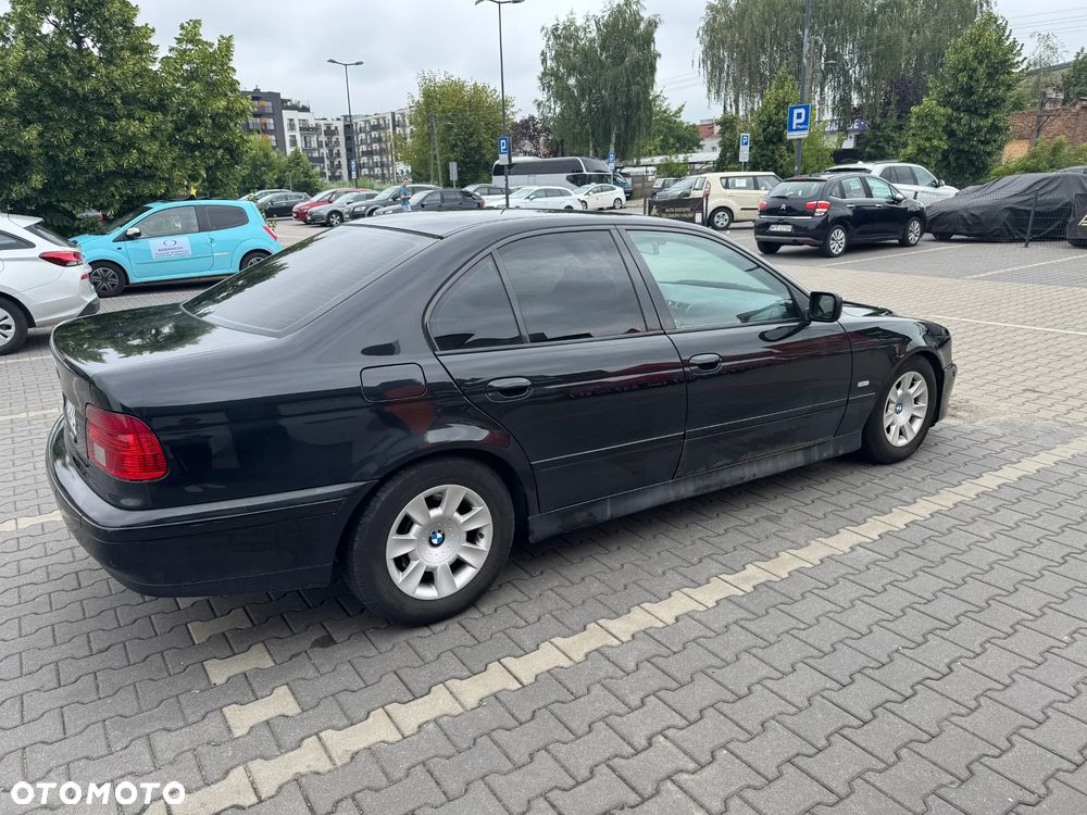 BMW Seria 5 - 13
