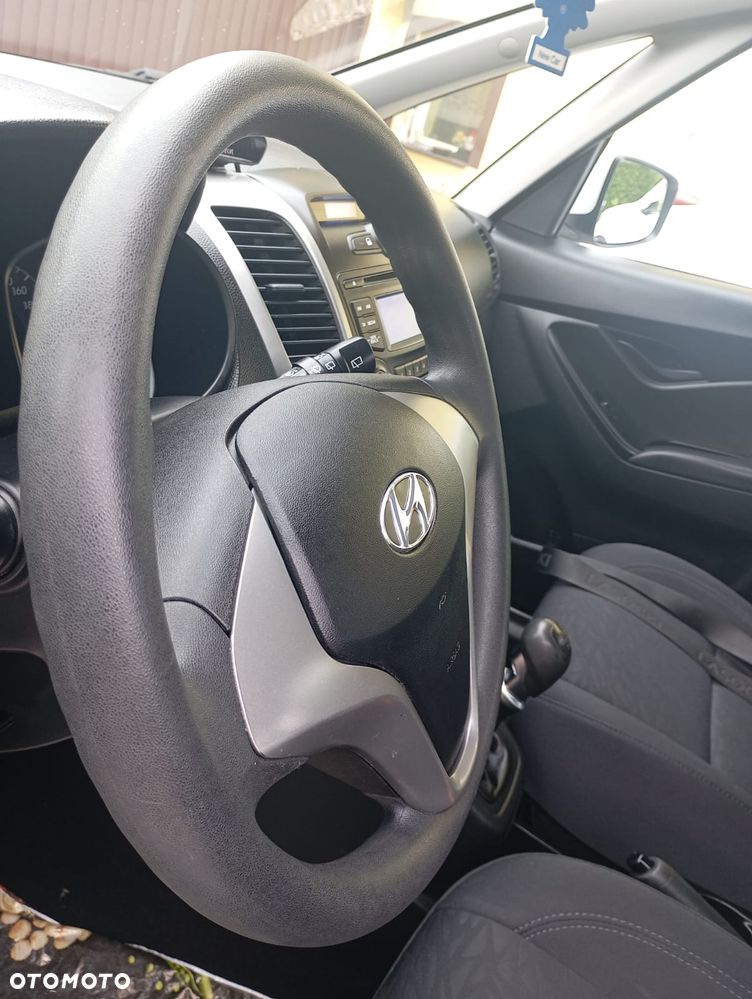 Hyundai ix20 1.6 blue Passion - 14