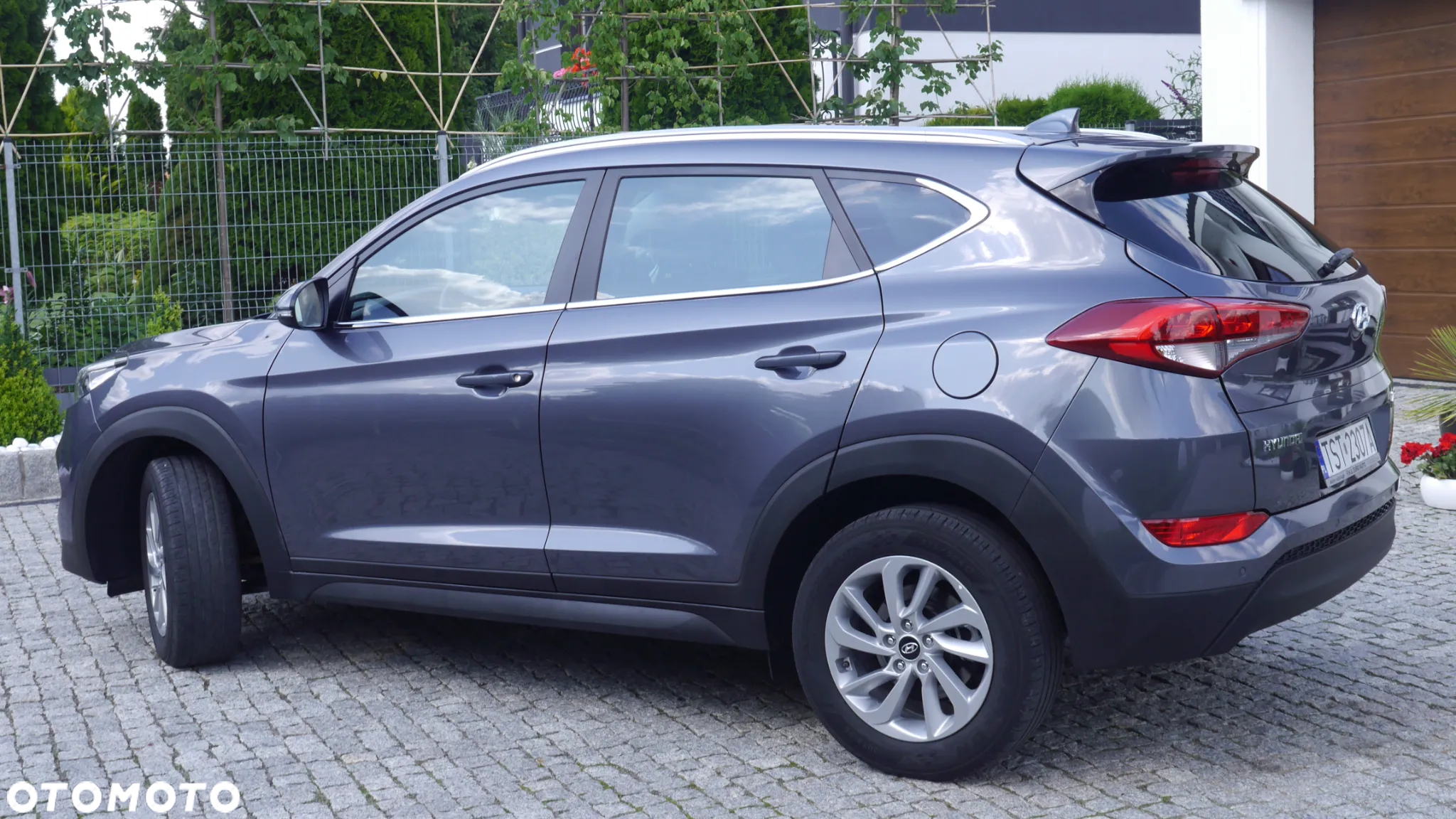 Hyundai Tucson blue 1.7 CRDi 2WD Style - 9