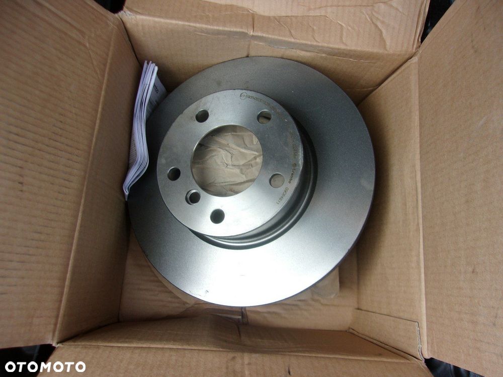 BMW Seria 3 - 32