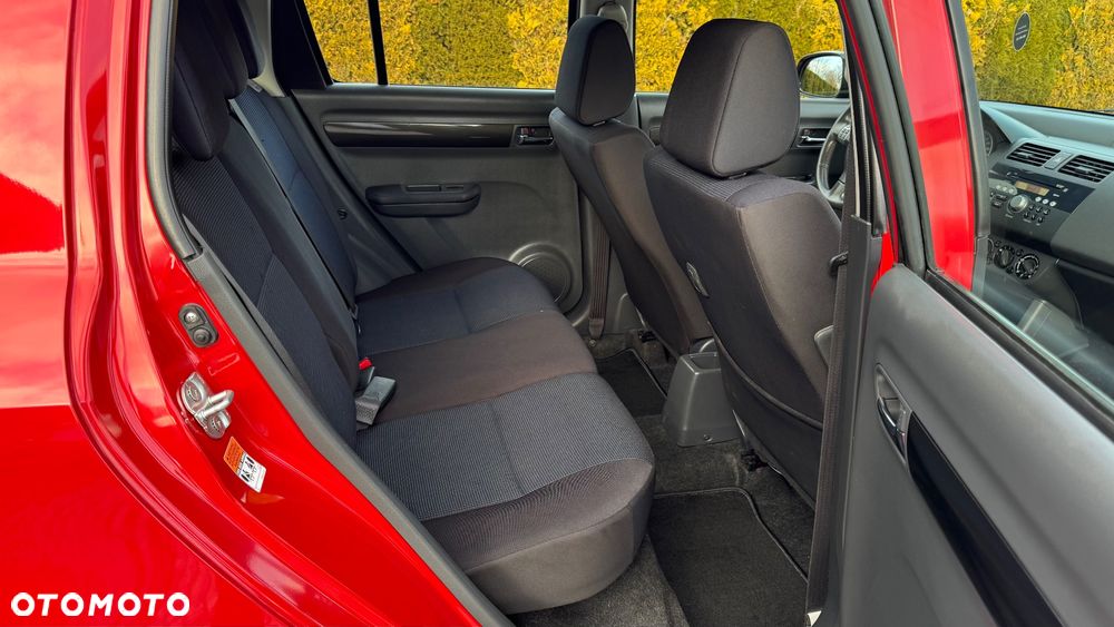 Suzuki Swift 1.3 JB Edition - 24