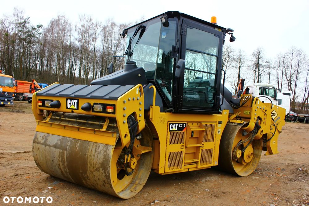 Caterpillar CAT CD10 WALEC STALOWY WIBRACYJNY Z DZIELONYMI BĘBNAMI +KOSZ HYDROG AX077 - 29