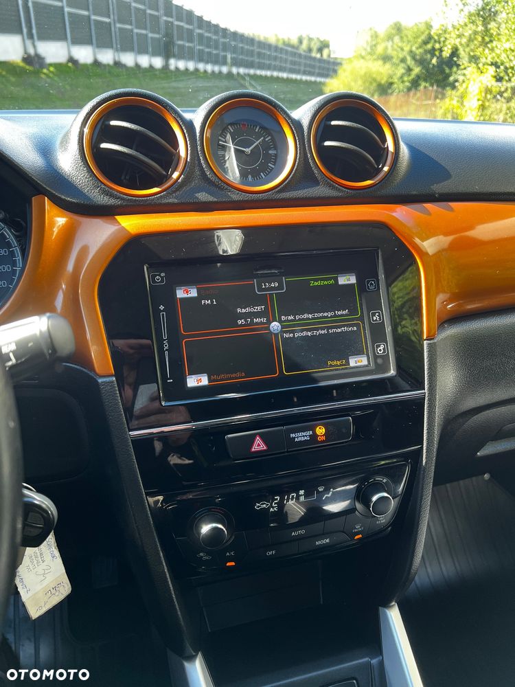 Suzuki Vitara 1.6 (4x4) Allgrip Comfort+ - 24
