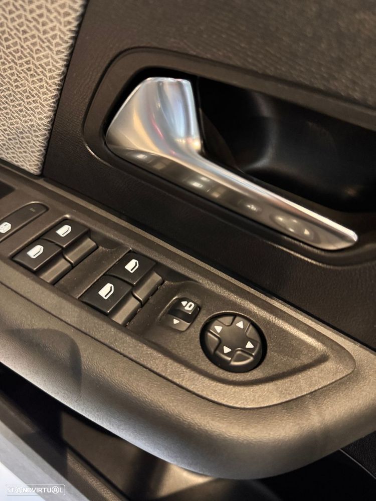 Citroën C4 1.5 BlueHDi Feel Pack EAT8 - 42