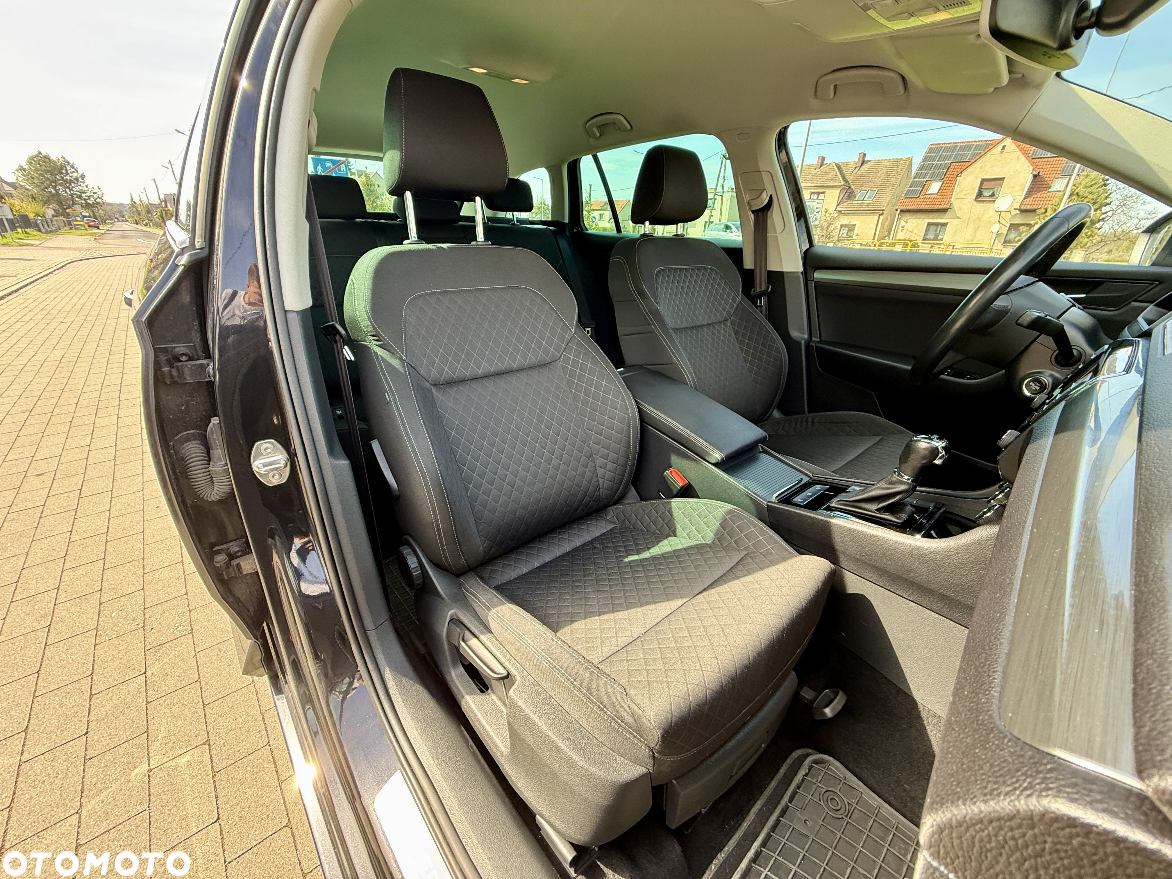 Skoda Superb Combi 1.6 TDI DSG Ambition - 23